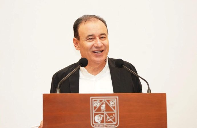 Destaca Alfonso Durazo la designación de Dena Camarena como nueva rectora de la Universidad de Sonora