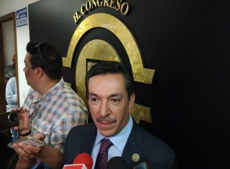 Propone David Figueroa un mejor ordenamiento vehicular en Sonora