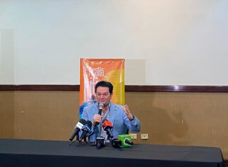 Vuelve Arturo Chacón a cantarle a Hermosillo después de 9 años