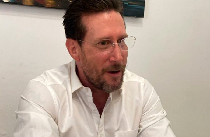 “La justicia debe explicarse, no esconderse”: candidato Rodrigo Salas propone jueces abiertos a la ciudadanía