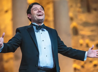 Entregarán Medalla Emiliana de Zubeldía al tenor Arturo Chacón en Fiestas del Pitic 2025