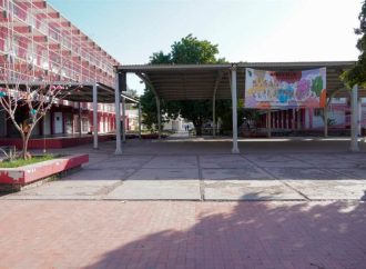 Se suman maestros y planteles a paro magisterial