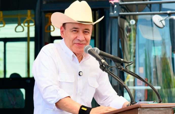 Sonora avanza hacia la electromovilidad: Durazo inaugura electrolinera y entrega camiones eléctricos