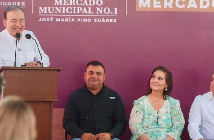 Locatarios y visitantes agradecen la renovación del Mercado Municipal