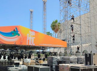 Montan los escenarios principales para las Fiestas del Pitic