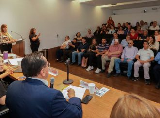 Realizan foro sobre la sensibilización de las personas con debilidad visual