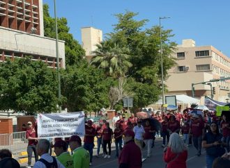 Marchan en Hermosillo más de 30 mil trabajadores