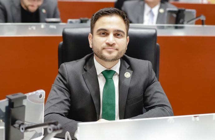 Diputado René García impulsa servicios de salud psicológica para menores sonorenses