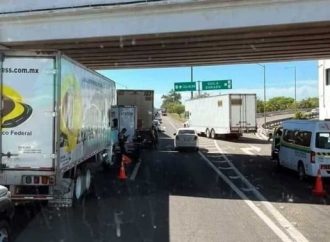Bloqueos carreteros en Sinaloa retrasa la entrega de material electoral en Sonora
