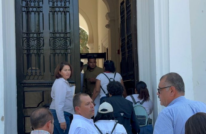 Familiares de Juliana son recibidas por Autoridades Estatales