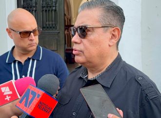 Jóvenes provocan incendio de autos en Hermosillo por reto viral