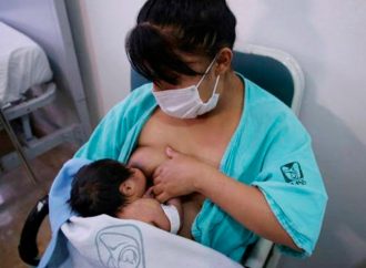 La lactancia materna es importante para formar vínculos con los hijos a largo plazo