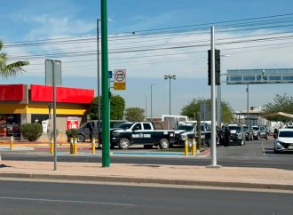 Amagan maestros con bloquear aeropuerto de Hermosillo; se suman a movilización nacional contra ley ISSSTE
