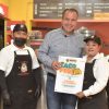 Reconoce Toño Astiazarán con distintivo a ganadores de mejor taco al pastor de Taco Fest