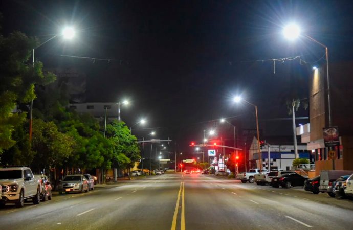 Cajeme tiene un 96% de eficiencia en alumbrado público
