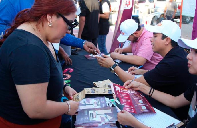 “Sonora Atiende” beneficia con salud y trámites gratuitos a vecinos del norte de Hermosillo