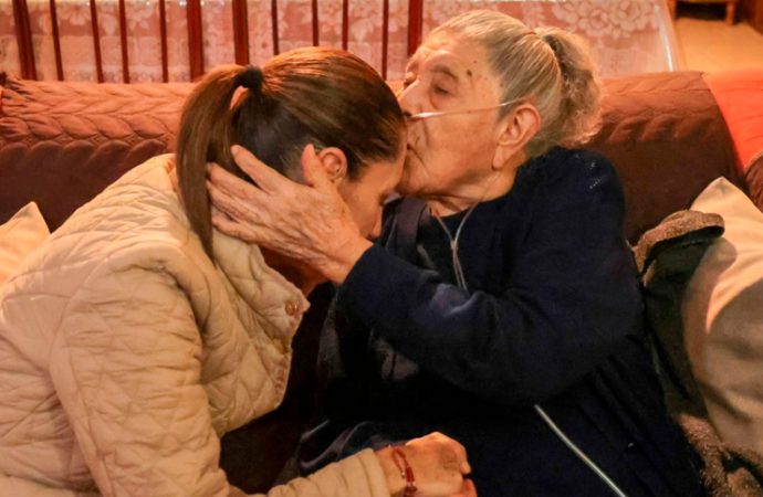 Salud casa por casa y presupuesto directo a pueblos originarios: Presidenta Claudia Sheinbaum realiza gira en Hidalgo y Tlaxcala
