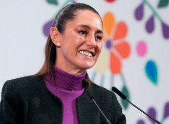 Sheinbaum y Brugada anuncian gran celebración por los 700 años de México-Tenochtitlan con 3,500 danzantes en el Zócalo