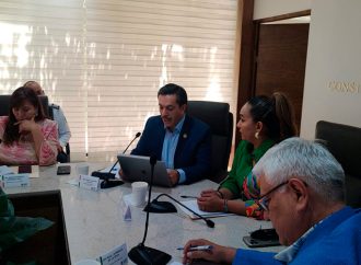 Socializan la nueva ley de vialidad con la policía de Hermosillo