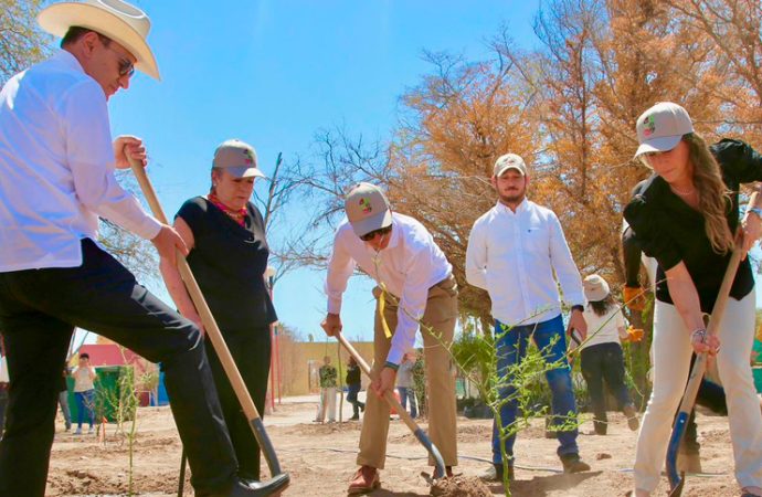 Durazo impulsa segunda etapa de La Sauceda con apoyo empresarial