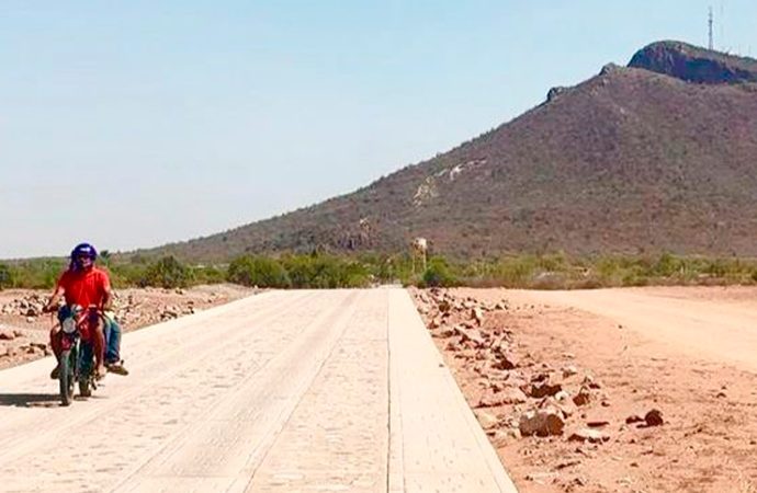 Gobernador Durazo cumple a pueblos originarios y Sierra Alta; garantiza conectividad con caminos artesanales