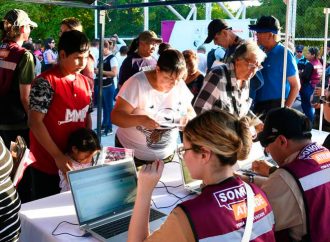 Gobernador Durazo lleva servicios gratuitos a la colonia Café Combate con feria “Sonora Atiende”