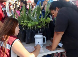 Durazo lleva feria de trámites gratuitos a vecinos de la colonia La Caridad