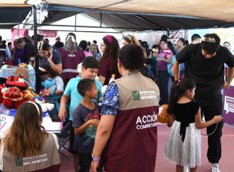 Gobernador Durazo cumple a familias de la colonia Villa Verde con feria de servicios gratuitos Sonora Atiende