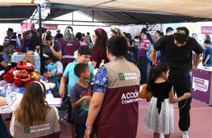 Gobernador Durazo cumple a familias de la colonia Villa Verde con feria de servicios gratuitos Sonora Atiende