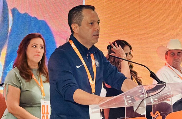 Reaparece “El Pato” De Lucas y revela haber estado en rehabilitación emocional