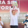Gobernador Durazo arranca distribución de libros de texto y desayunos gratuitos para alumnos de educación básica