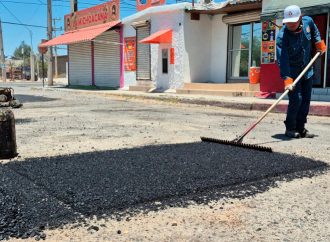 Continúa Gobierno Municipal con rehabilitación y mantenimiento de calles en colonias de Hermosillo