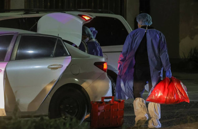 Encuentran persona sin vida envuelta en cobijas al norte de Hermosillo