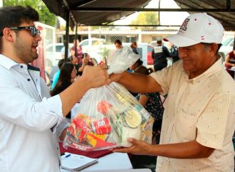 Gobernador Durazo lleva trámites y servicios gratuitos de la jornada “Sonora Atiende” a la colonia Sonacer