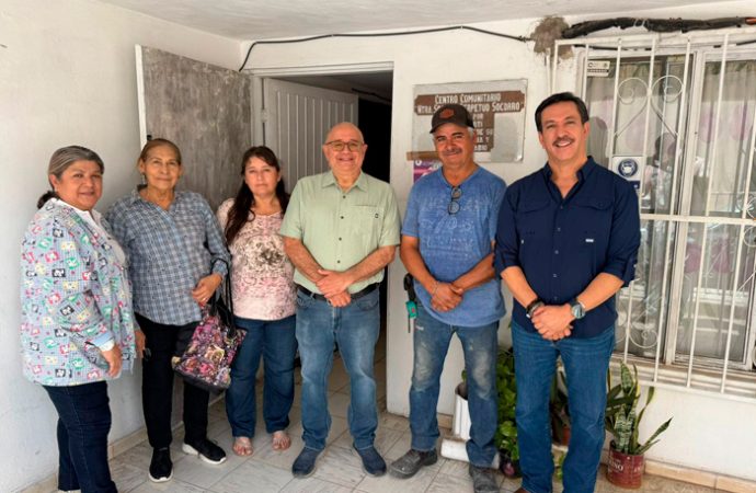 Apoya David Figueroa la labor de mujeres del Dispensario del Perpetuo Socorro