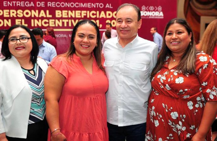 Cumple Durazo con pago de retroactivo e incremento salarial al magisterio sonorense