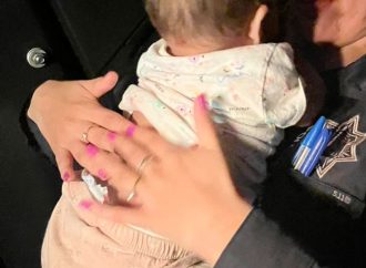 Rescatan a bebé abandonada en Hermosillo; su familia se habría ido de fiesta