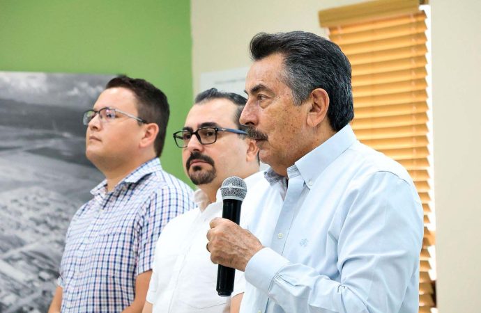 “Dan risa”: Lamarque Cano minimiza críticas del PAN por mal estado de calles en Cajeme