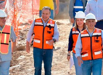 Supervisa Antonio Astiazarán los avances del puente desnivel