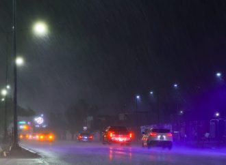 Tormenta eléctrica sorprende a Hermosillo con vientos de 80 km/h