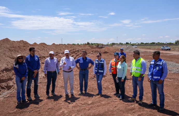 Supervisa Javier Lamarque construcción de colector Urbis-Misioneros que dará servicio a sector sur poniente de la ciudad