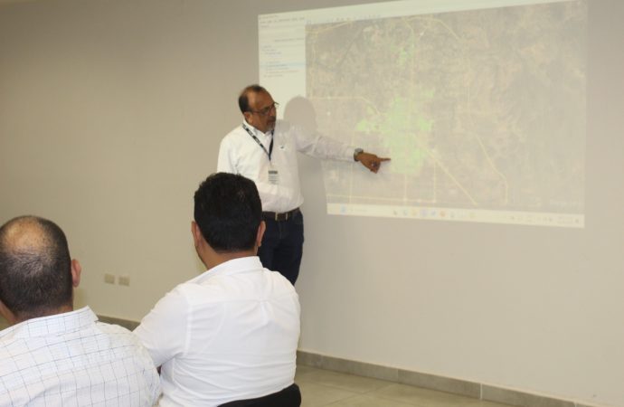 Comparte OOMAPASC información de situación actual de operación y redes hidrosanitarias de la ciudad con integrantes de la Cámara Mexicana de Ingenieros Civiles