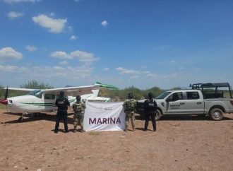 En Sonora, confiscan avioneta CESSNA tras aterrizar en pista clandestina