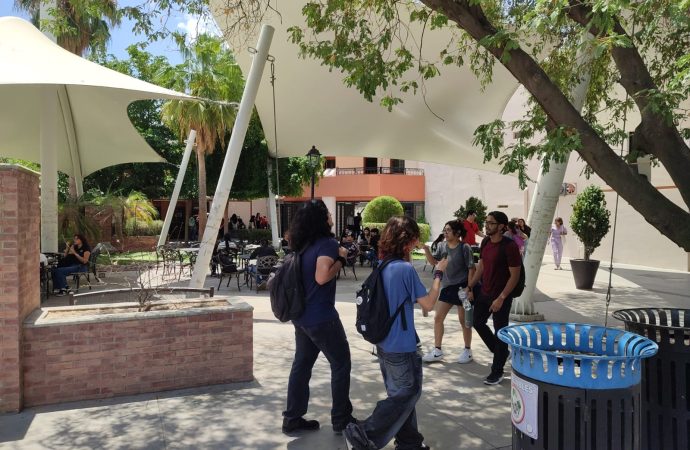 Consideran estudiantes de la Unison positivo el regreso a clases