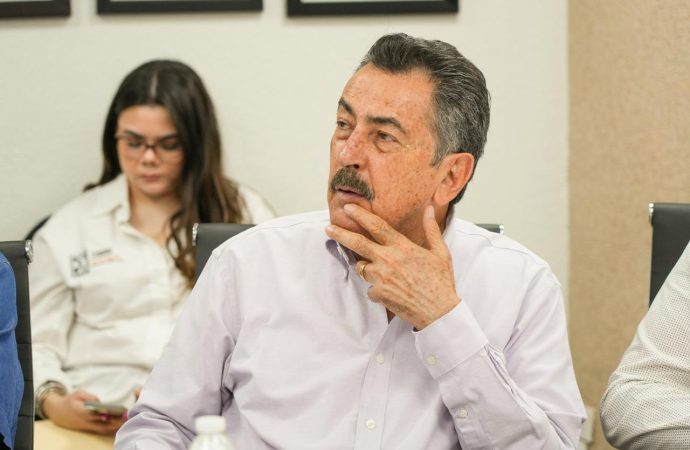 Lamarque presenta estrategia integral de salud para Cajeme ante Red Distrital