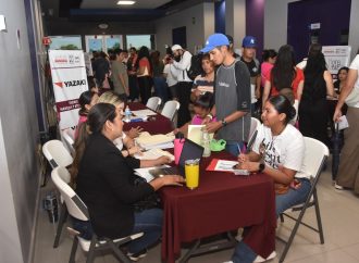 Ofrecen más de 500 oportunidades en exitosa Feria del Empleo de las Juventudes en Navojoa