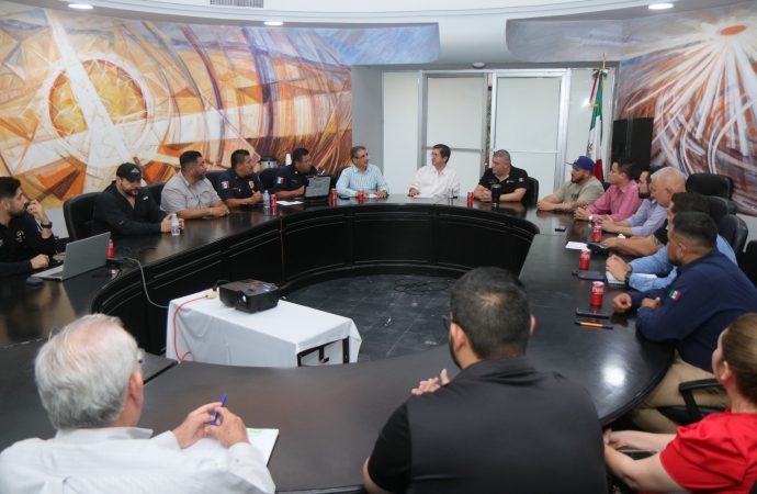 Encabeza Elías Retes reunión de coordinación para la temporada de lluvias y huracanes 2025