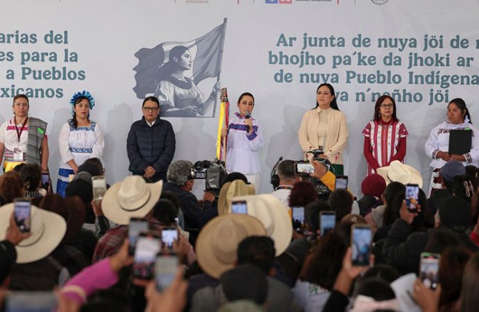 Presidenta Claudia Sheinbaum entrega 139.9 mdp del FAISPIAM a comunidades indígenas de Querétaro