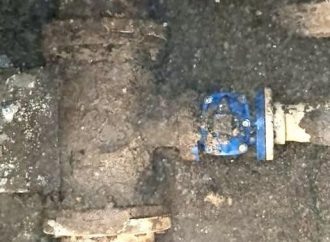 Organismo Operador realiza pruebas de turbiedad para mejorar servicio en diferentes colonias