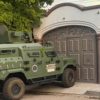 Aseguran armamento, equipo táctico y vehículo con reporte de robo durante cateo en Ciudad Obregón